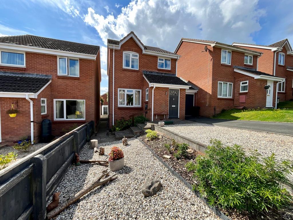 Orchid Vale, Kingsteignton, TQ12 3 bed link detached house for sale £