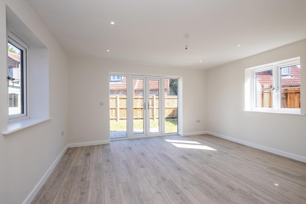 Plot 1 Beckside, Dog Lane, Horsford, Norwich, NR10 3 bed bungalow for