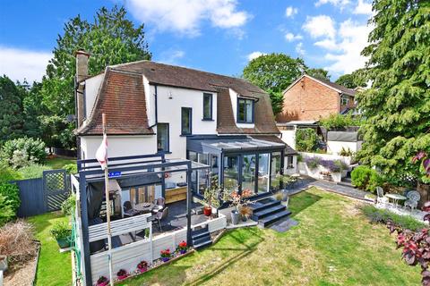 4 bedroom detached house for sale - Istead Rise, Istead Rise, Kent