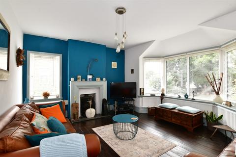 4 bedroom detached house for sale - Istead Rise, Istead Rise, Kent