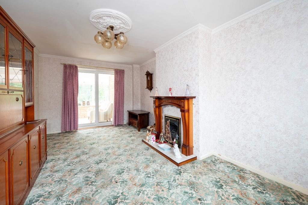 Rye Close, BourtonOnTheWater, GL54 3 bed terraced house for sale £