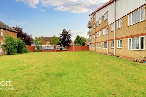 2 bedroom apartment for sale, Lincoln Road, Peterborough