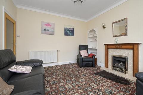 4 Arnott Gardens, Edinburgh, EH14 2LB