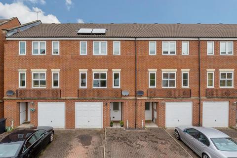 16 Bude Road, Swindon, SN2 2DB