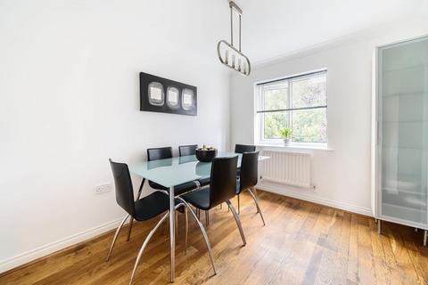 16 Bude Road, Swindon, SN2 2DB
