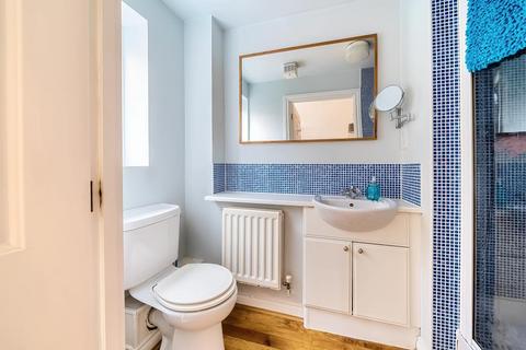16 Bude Road, Swindon, SN2 2DB