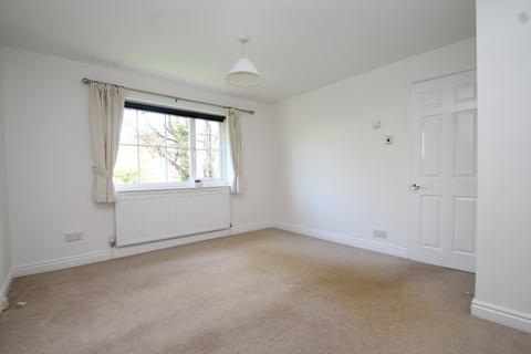 2 bedroom flat to rent, Gledhow Valley Road, Moortown, Leeds, West Yorkshire, LS17