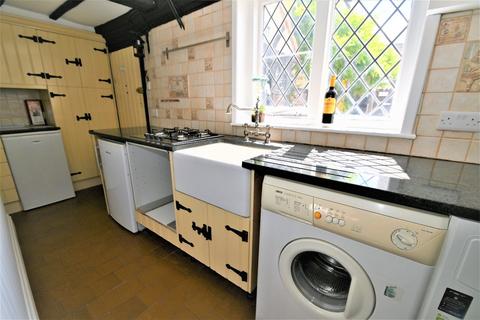 2 bedroom end of terrace house for sale, King Johns Palace, Park Street, Colnbrook, Berkshire, SL3