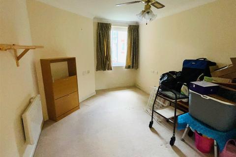 1 bedroom flat for sale - Millfield Court, Ifield, Crawley, West Sussex