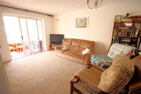 19 Lilac Close, Bordon, GU35 0UY