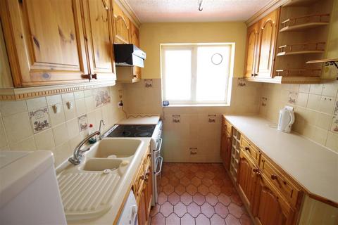 19 Lilac Close, Bordon, GU35 0UY
