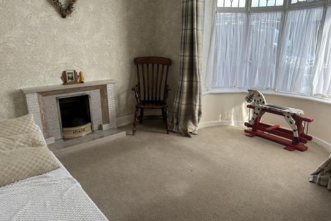3 bedroom semi-detached house for sale - Heol Maes Y Dre, Ystradgynlais, Swansea.