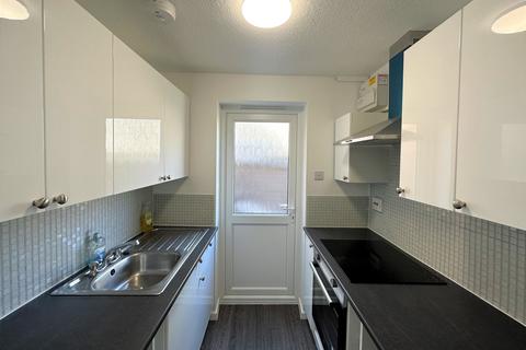 2 bedroom semi-detached house to rent, Madeira Villas, Exmouth EX8