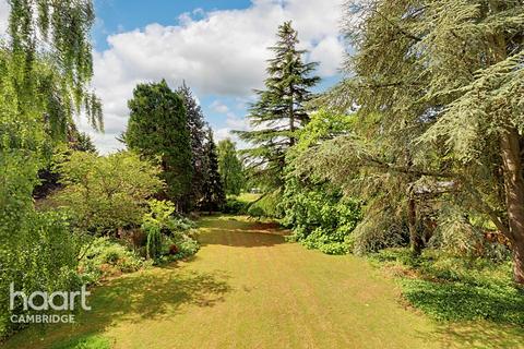 29 Cambridge Road, Abington, Cambridge, CB21 6BL