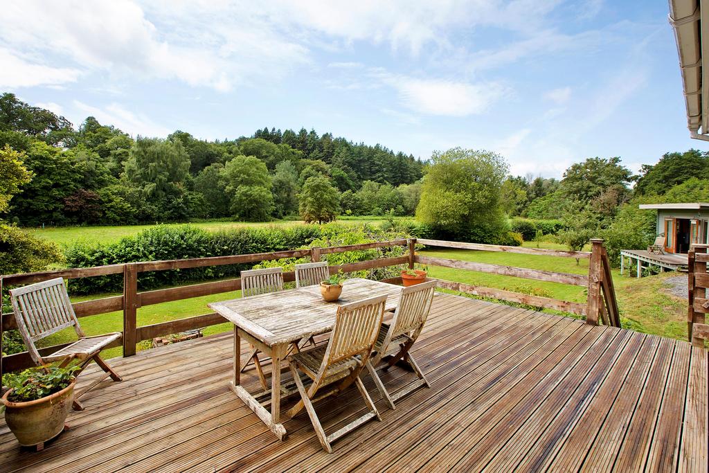 Staverton, Totnes, Devon, TQ9 3 bed semidetached house for sale £750,000