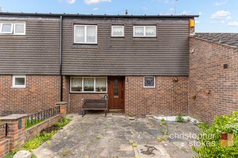 13 Mcgredy, Cheshunt, Waltham Cross, EN7 6JZ