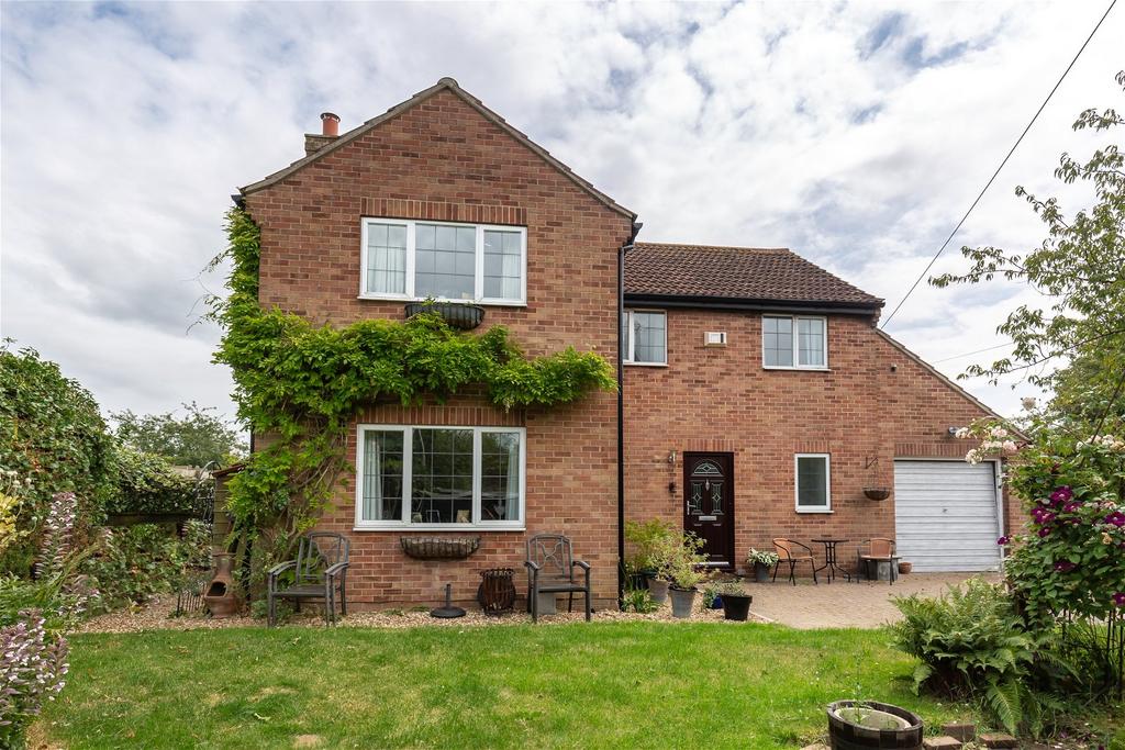 Hawkeridge, Westbury, BA13 4LA 4 bed detached house for sale £495,000