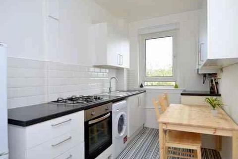 2 bedroom flat to rent, 1574L – Granton Medway, Edinburgh, EH5 1HJ