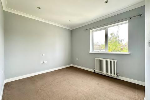 158 Church Road, Swanscombe, DA10 0HP