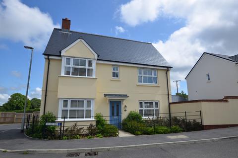 3 bedroom detached house for sale - Holmes Way, Bodmin, Cornwall, PL31
