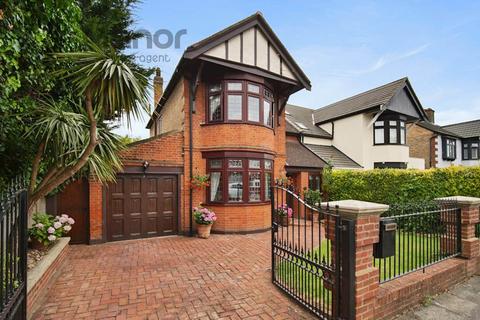 1 Rochester Gardens, Ilford, IG1 3LZ
