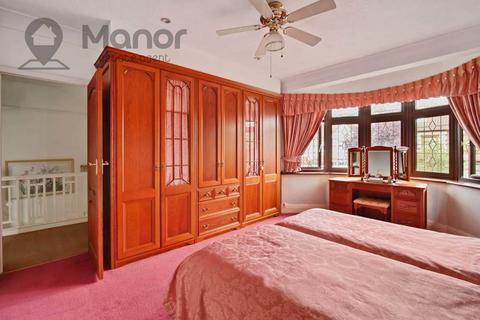 1 Rochester Gardens, Ilford, IG1 3LZ