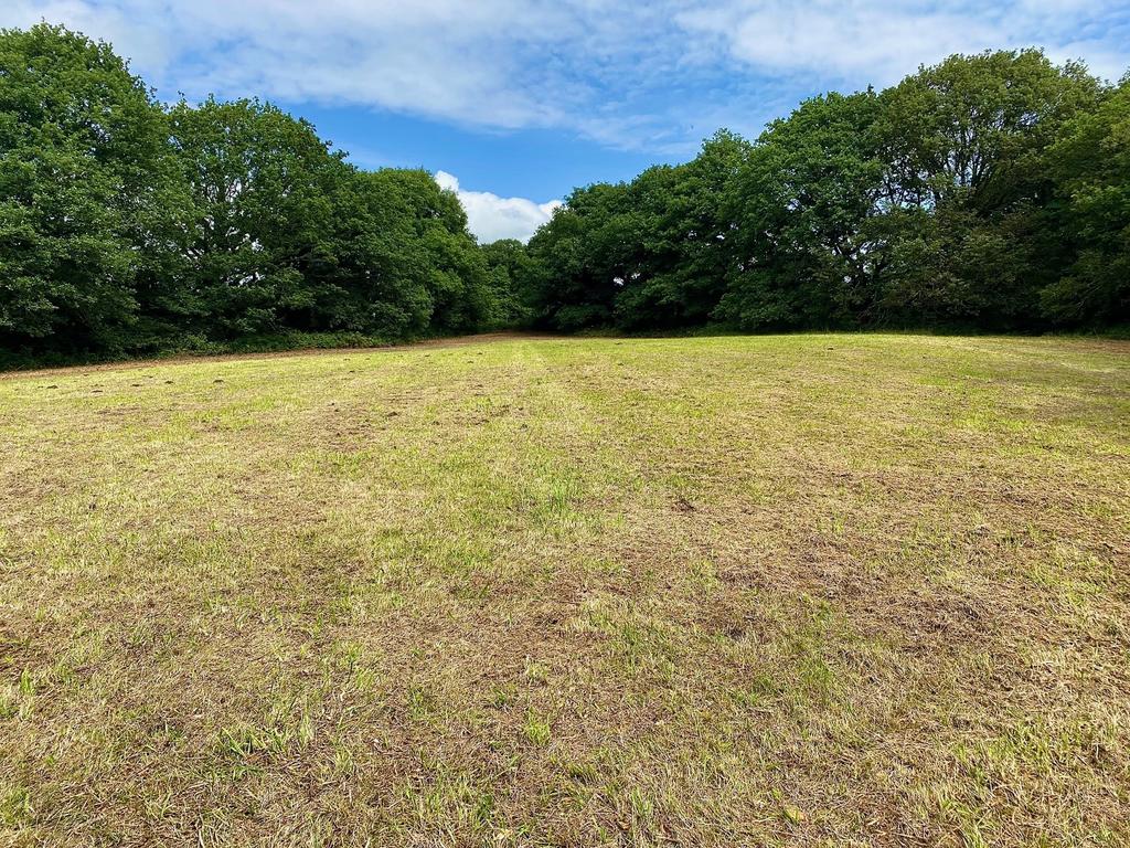 Pontardawe, Swansea. Land for sale £100,000