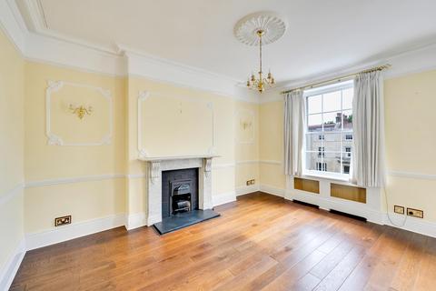 2 bedroom flat to rent, Pembroke Road, Clifton,