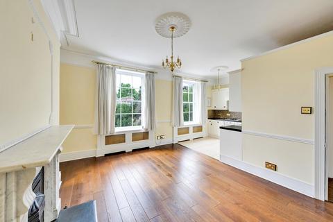 2 bedroom flat to rent, Pembroke Road, Clifton,