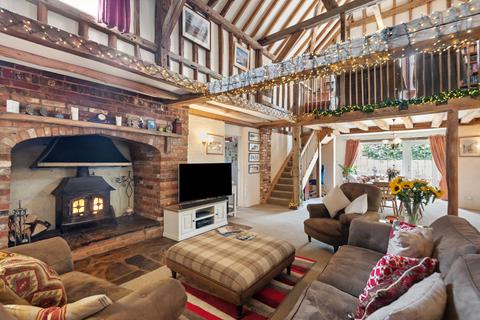 5 bedroom barn conversion for sale, Stane Street, Slinfold, Horsham, West Sussex