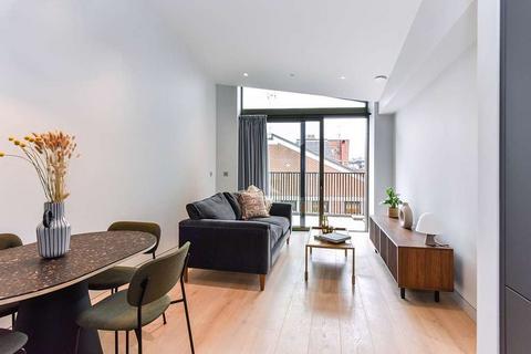 1 bedroom apartment to rent, Ganton Street,  W1F