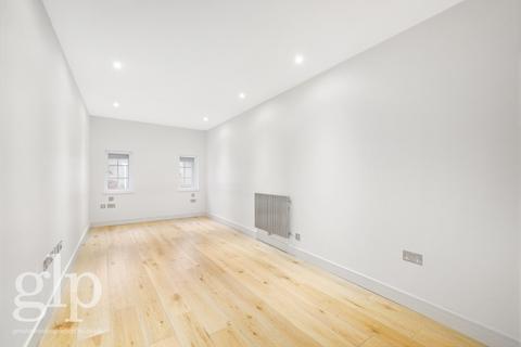 1 bedroom flat to rent, Berwick Street, Soho, W1F