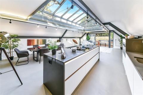 3 bedroom end of terrace house for sale, Ronin Mews, 49 Parkholme Road, London, E8