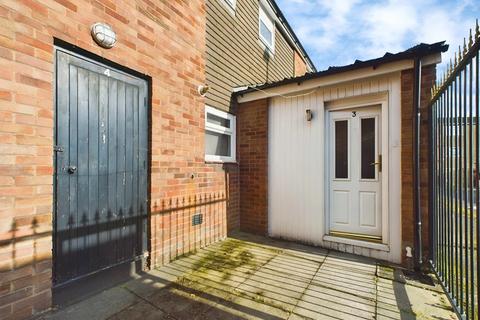 2 bedroom terraced house for sale, Cabul Close, Warrington, WA2