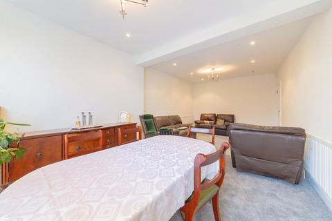 66 Highview Avenue, Edgware, HA8 9UA