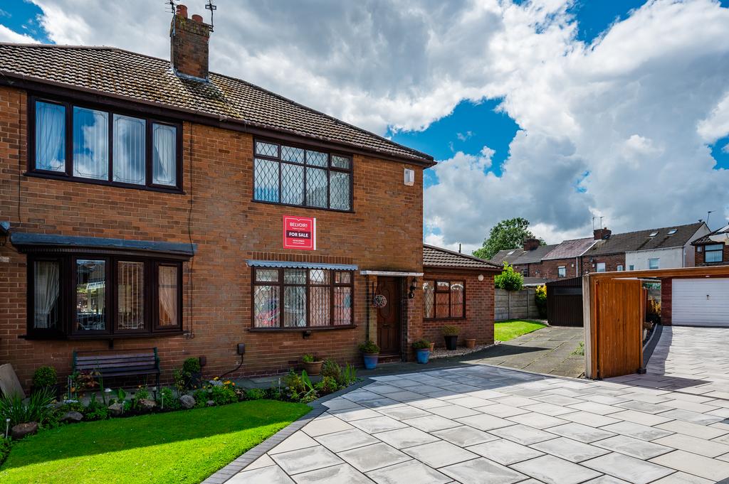 Pine Close, Haydock, WA11 3 bed semidetached house for sale £175,000