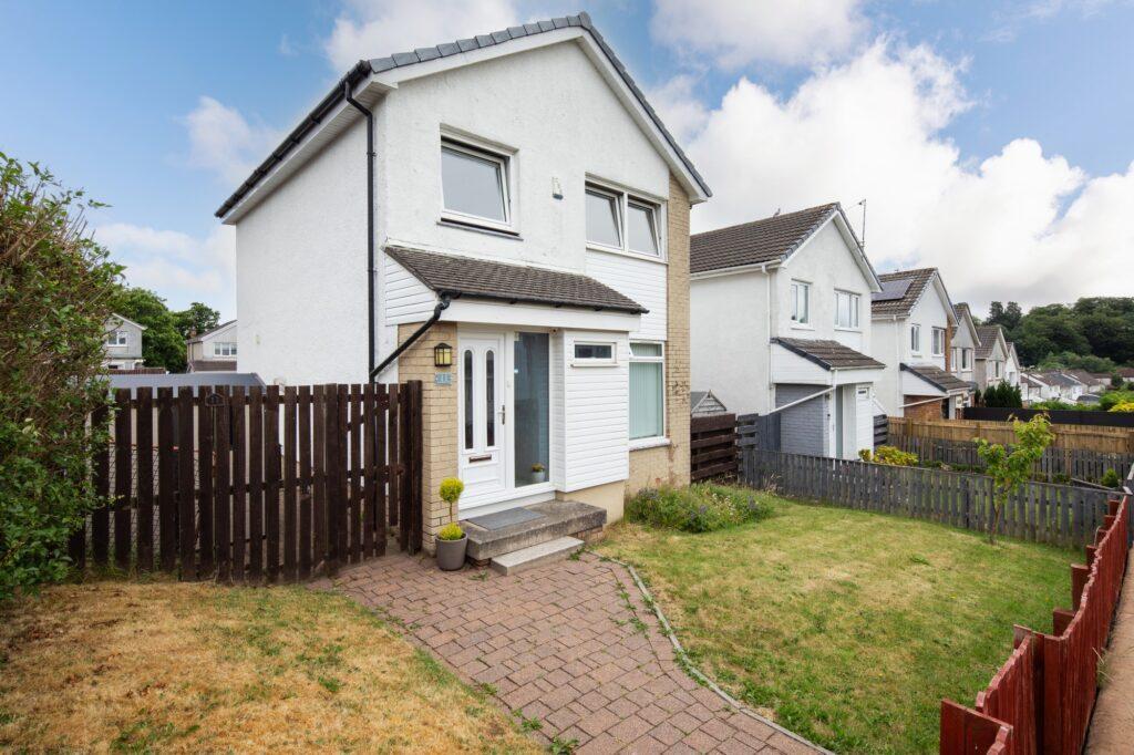 Kinloch Road, Newton Mearns 3 bed detached villa for sale £285,000