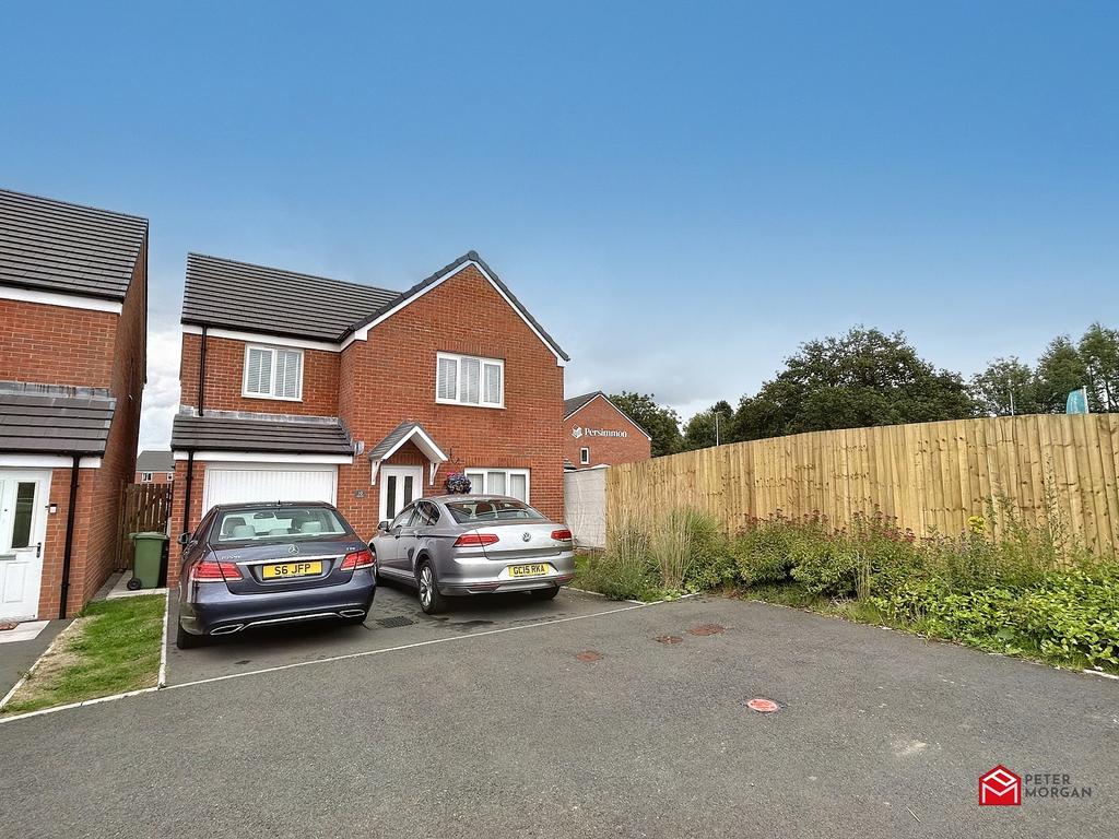 Heol Y Parc, Llanilid, Llanharan, RCT. CF72 4AJ 4 bed detached house