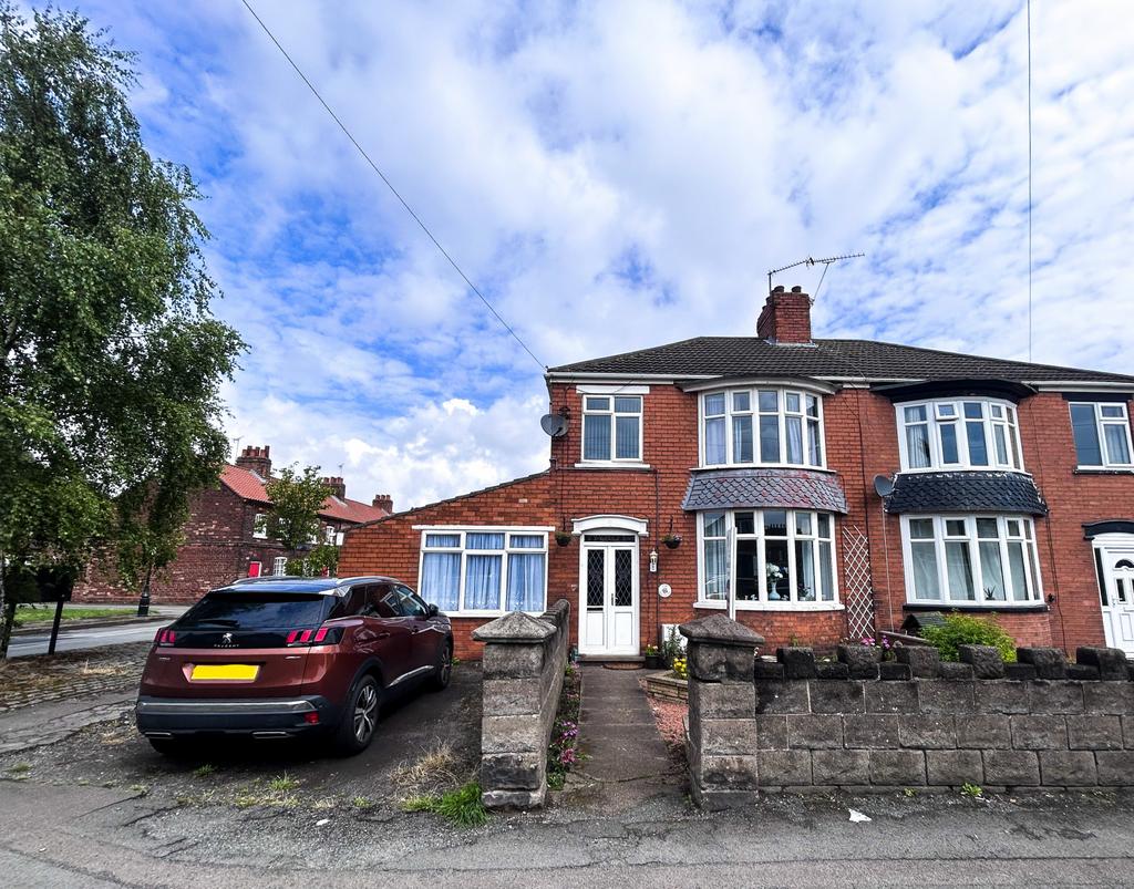 Rowland Road, DN16 4 bed semidetached house for sale £150,000