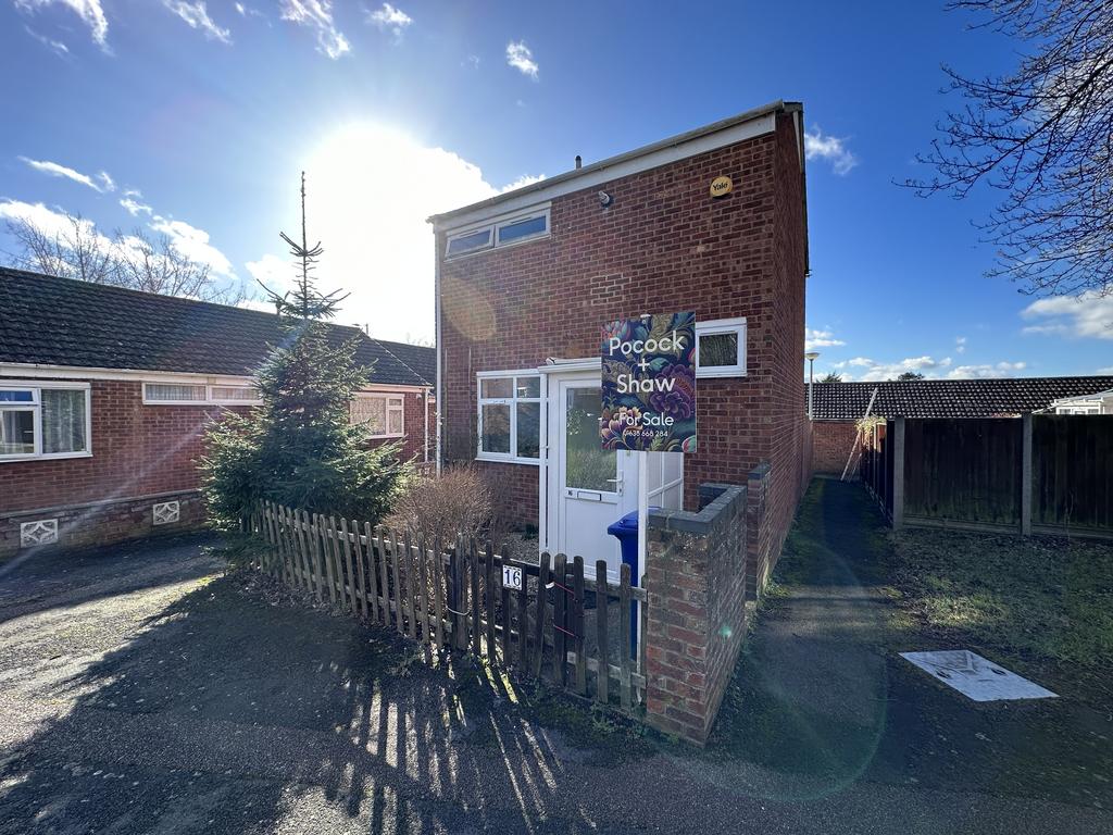 Vincent Close, Newmarket 2 bed detached house for sale £229,950
