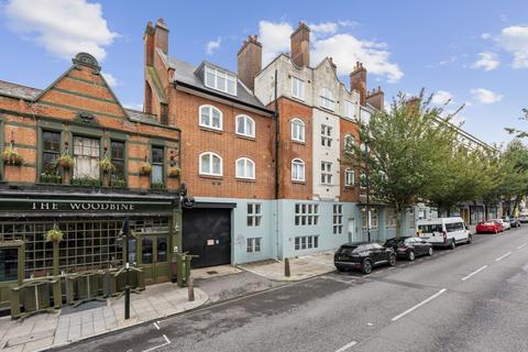 Flat H, 217 Blackstock Road, London, N5 2LL