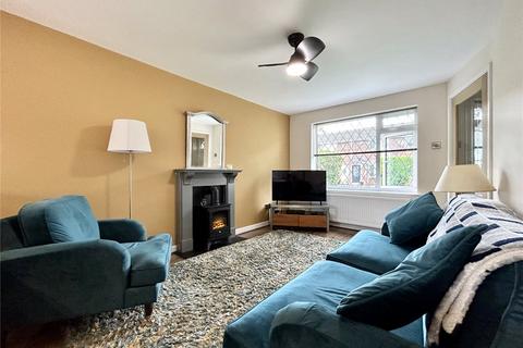 8 Castle Walk, Ashton-under-lyne, OL6 8XY