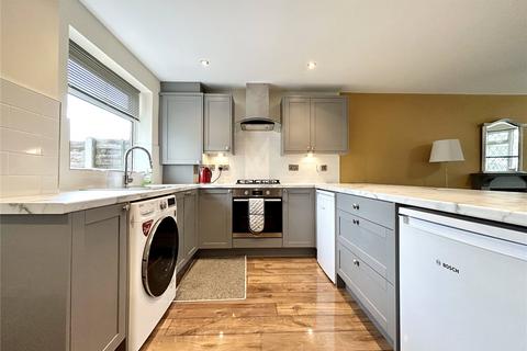 8 Castle Walk, Ashton-under-lyne, OL6 8XY