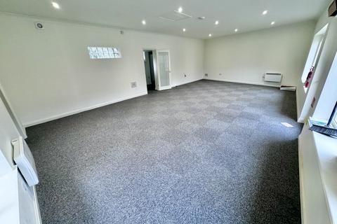 Office to rent, Roundhouse Court, Lymington, Hampshire, SO41