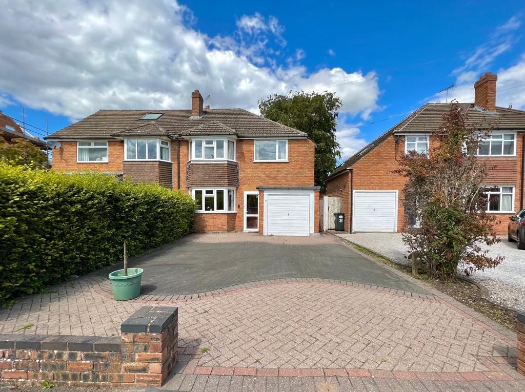 Hurst Green Road, Bentley Heath 3 bed semidetached house for sale £