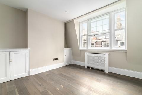 undefined, Mercer Street, Seven Dials WC2
