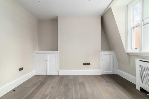undefined, Mercer Street, Seven Dials WC2