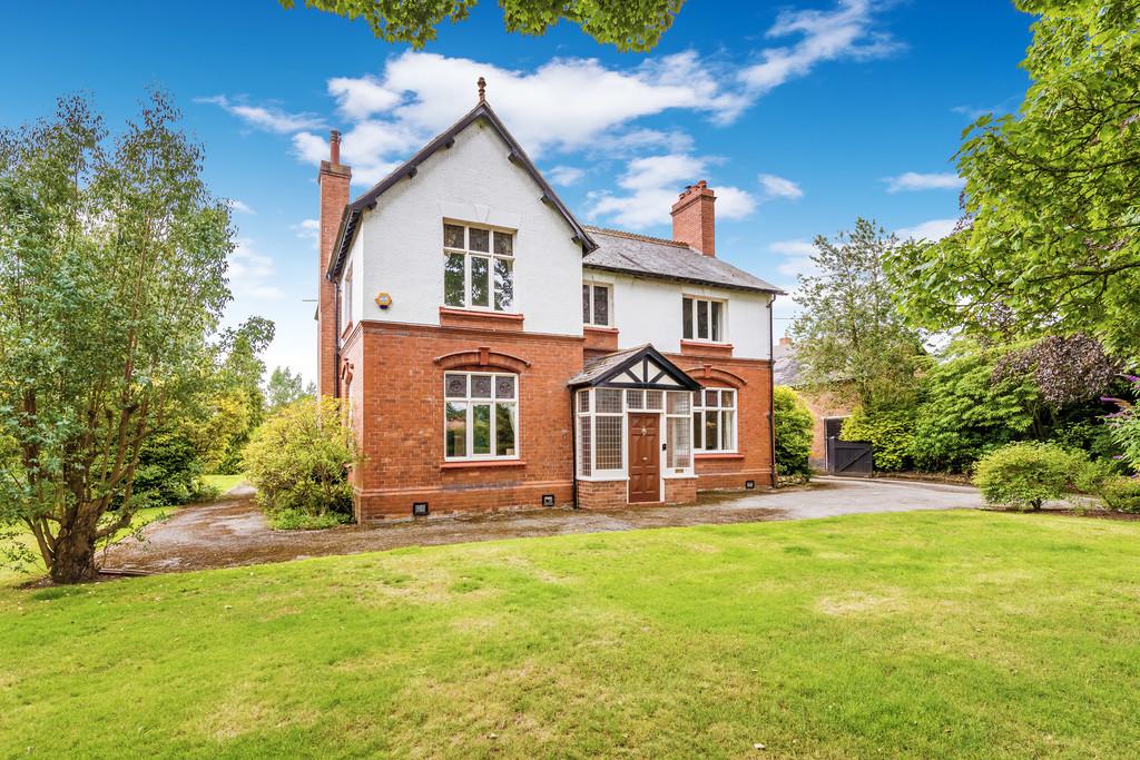 Chester Road, Whitchurch 4 bed detached house for sale - £725,000