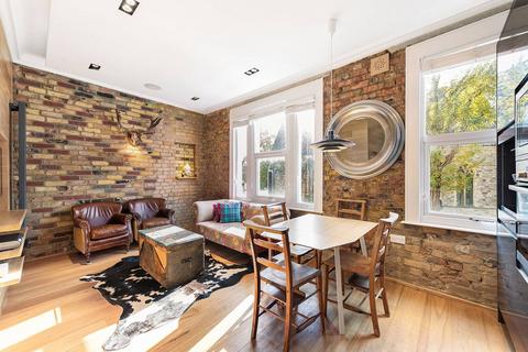 1 bedroom flat for sale, Upper Richmond Road, Putney, London, SW15