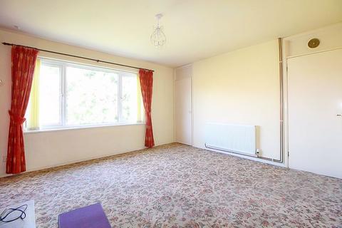 4a Bosworth Close, Woodsetton, Dudley, DY3 1BJ